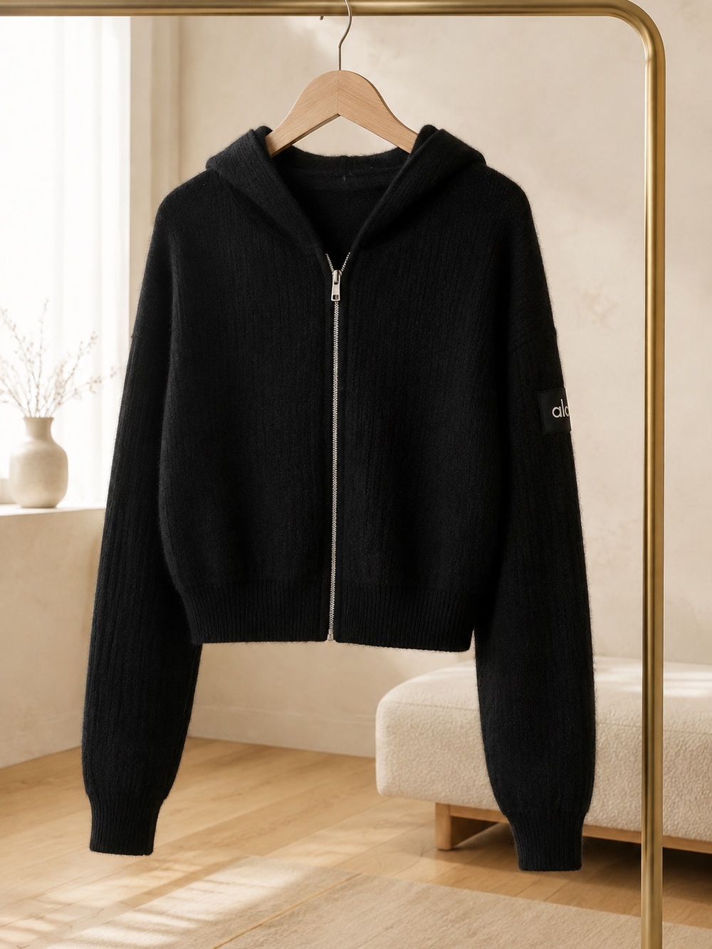 ALO Yoga Black 100% Cashmere Plush Waffle Cropped Full-Zip Hoodie